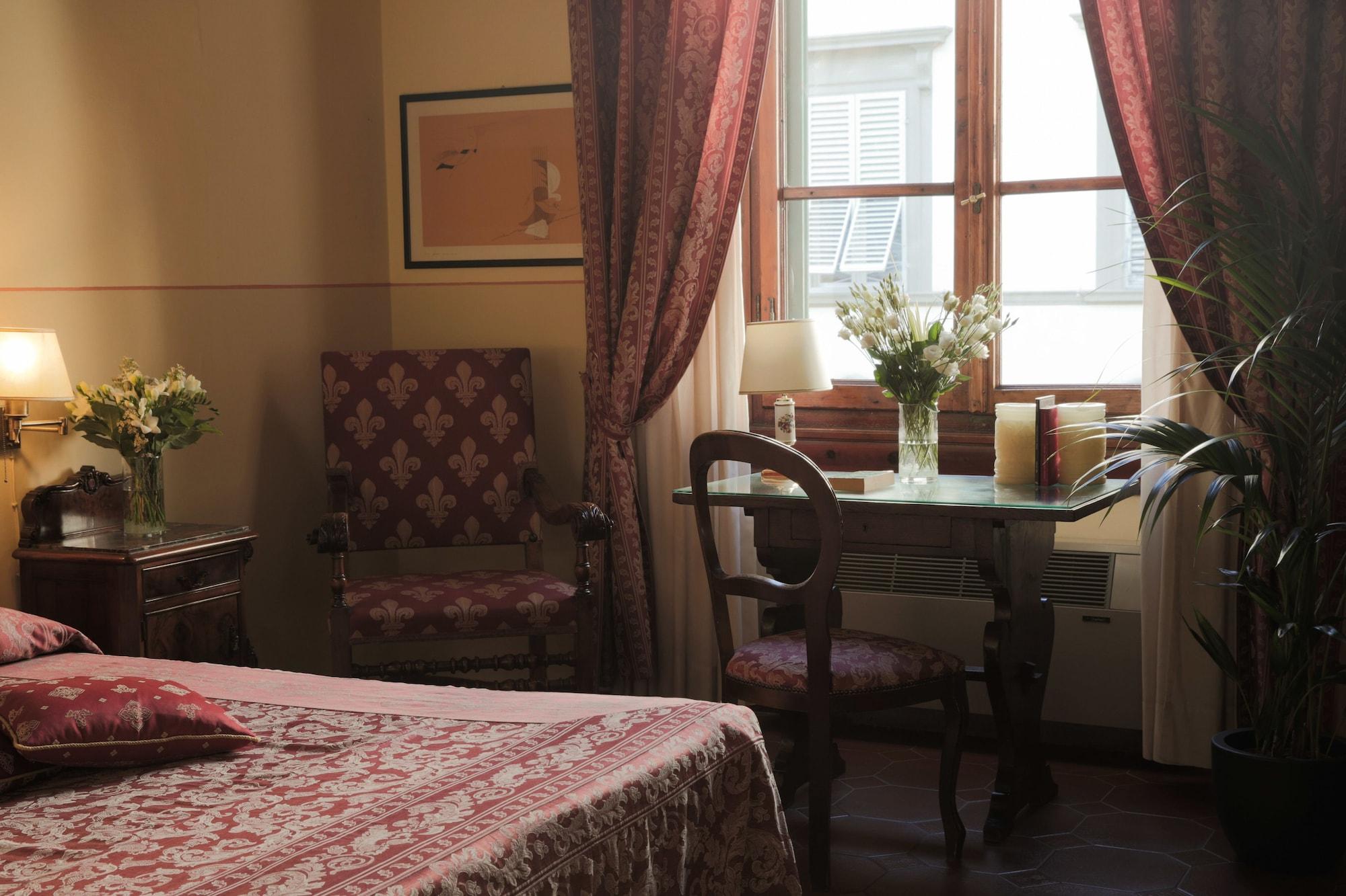 Liana 3* Firenze