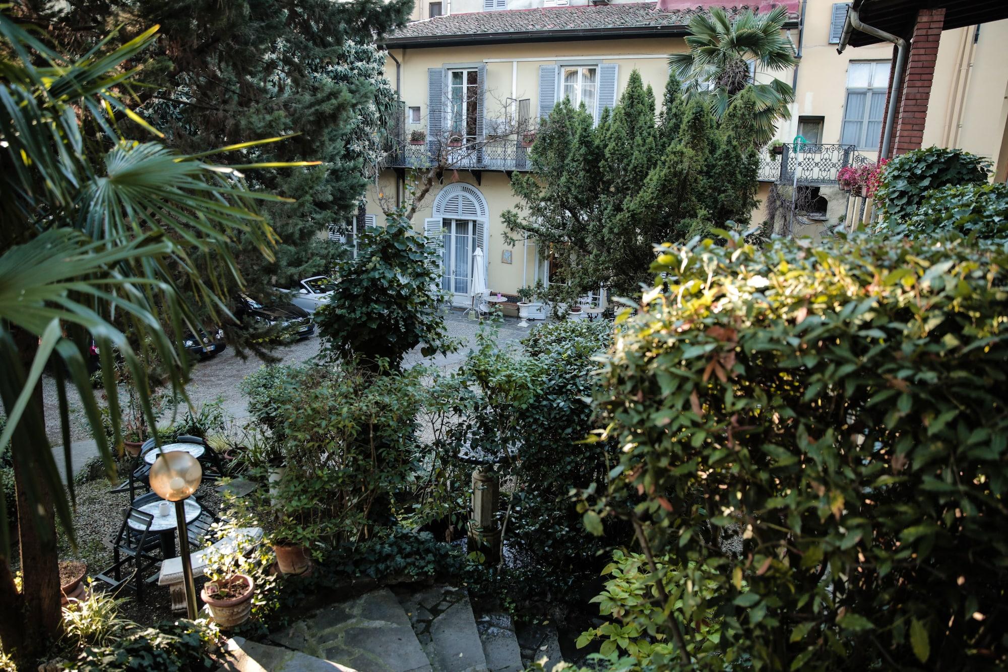 Liana Firenze