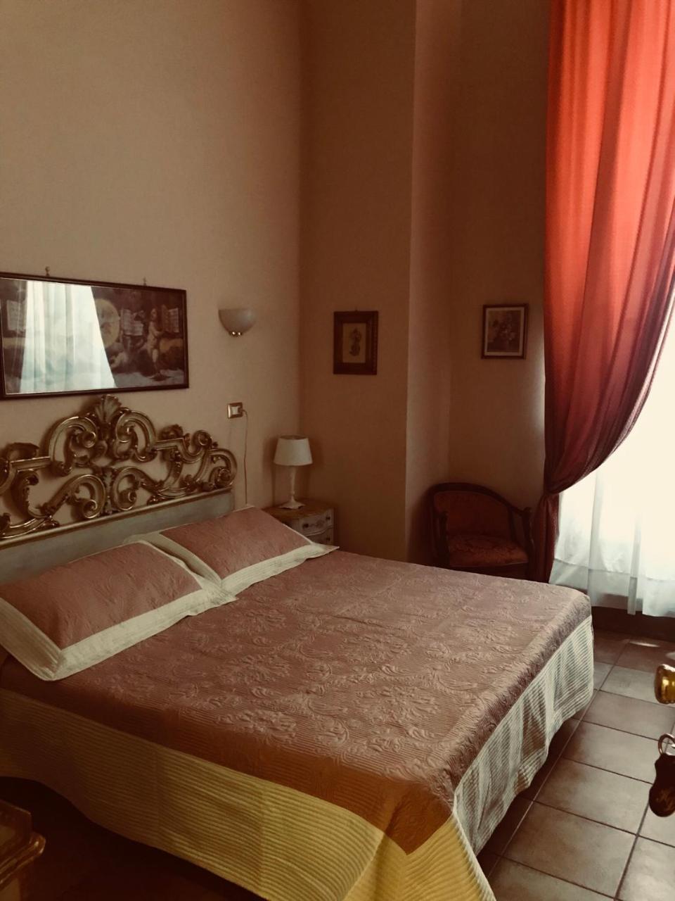 Liana Firenze