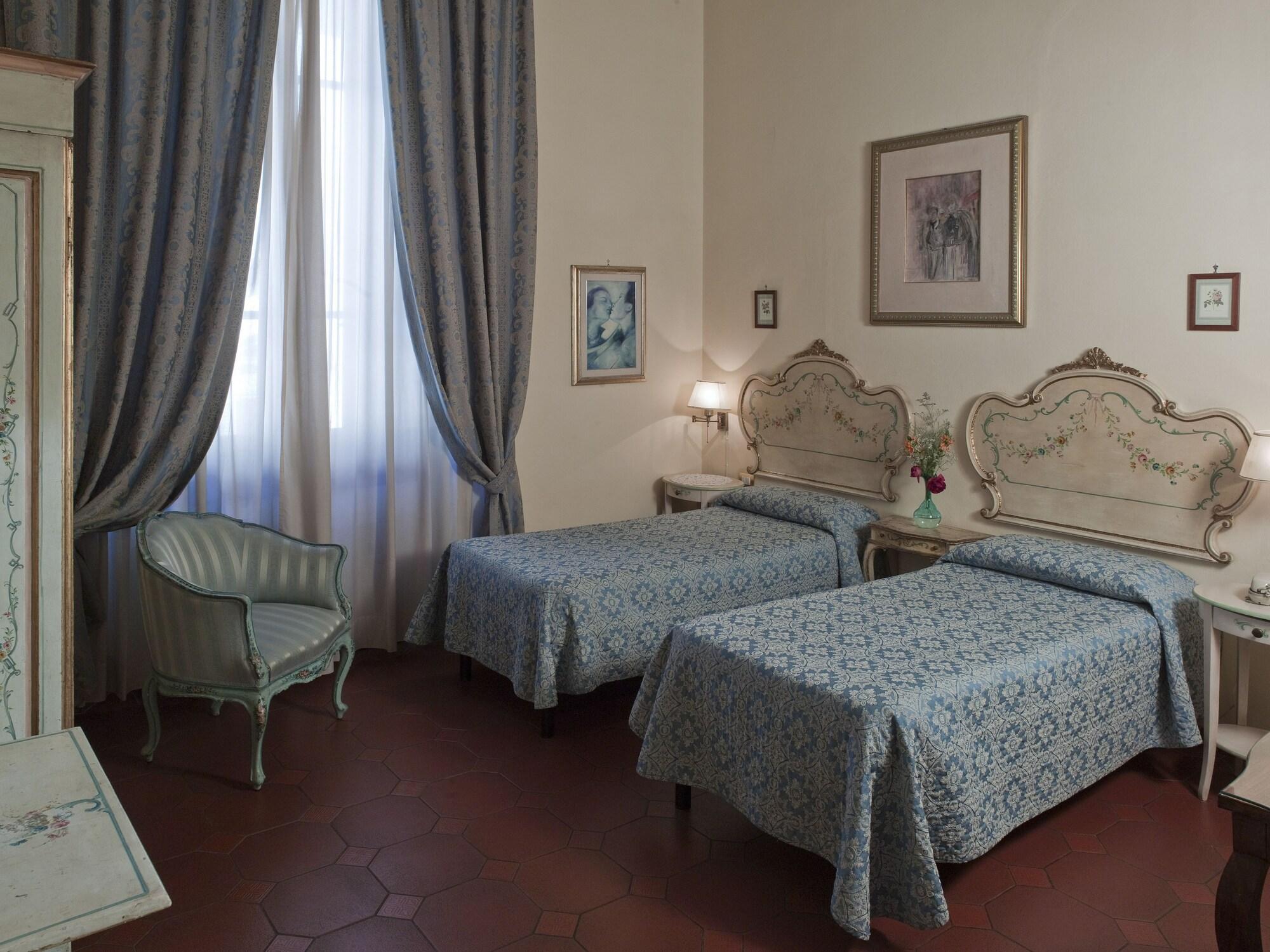 Liana Hotel Florencia